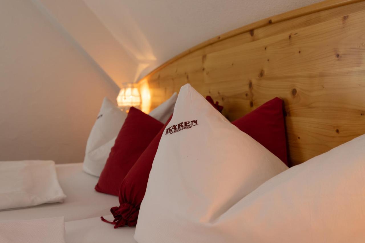 Landgasthof Baeren Kirchzarten Bagian luar foto